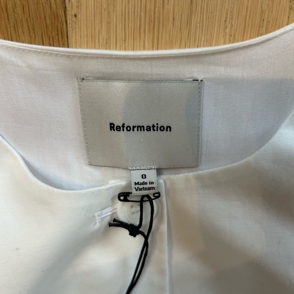 NWT Reformation Rory Vest - Picture 5 of 7